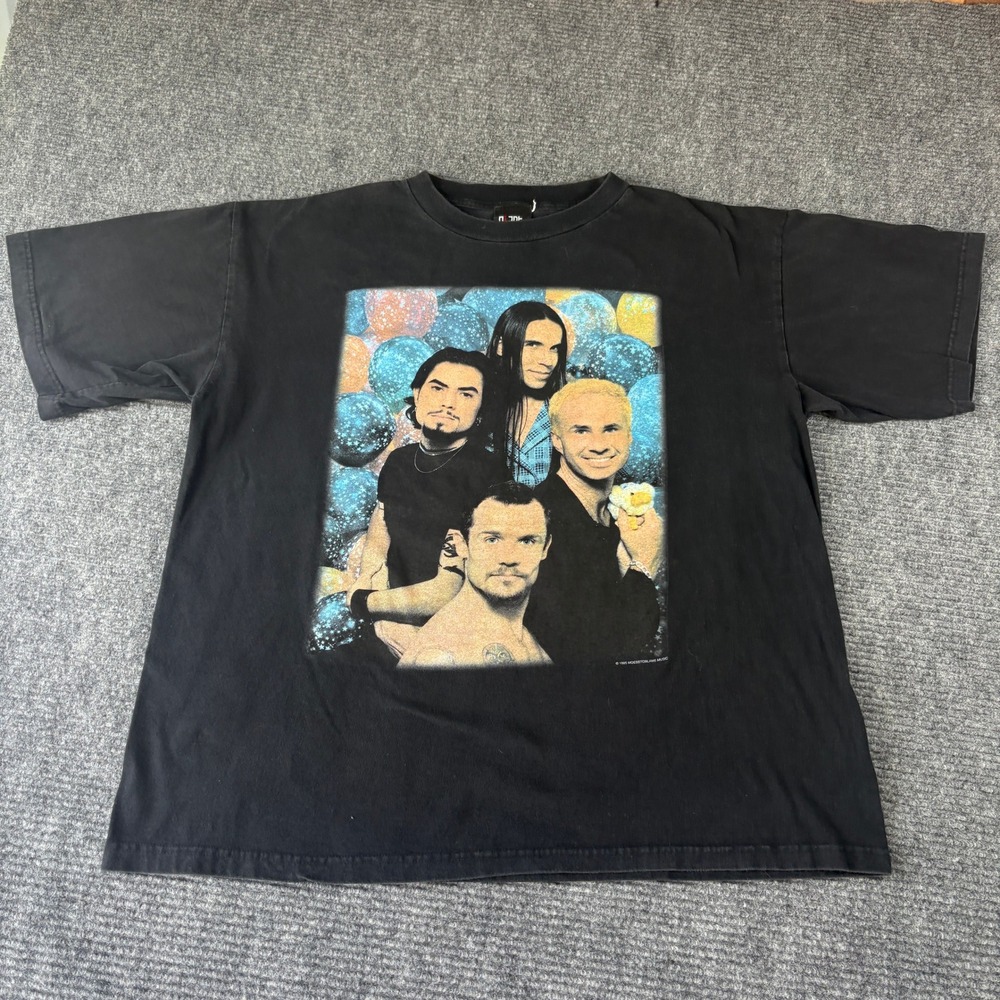 Vintage 1995 Red Hot Chili Peppers Family Photo Giant Shirt XL